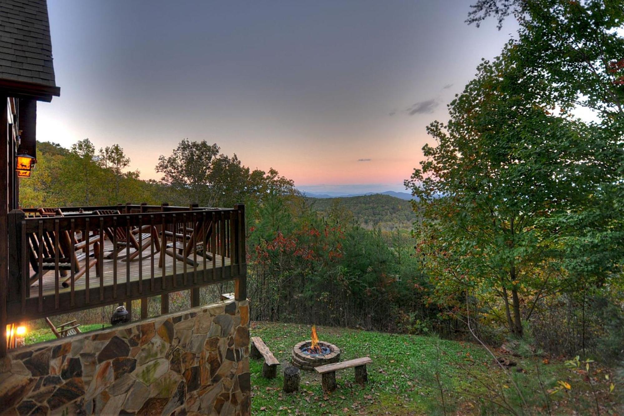 The View Sweeping Mountain Views Gas Fireplace Game Room Hot Tub Blue Ridge Luaran gambar